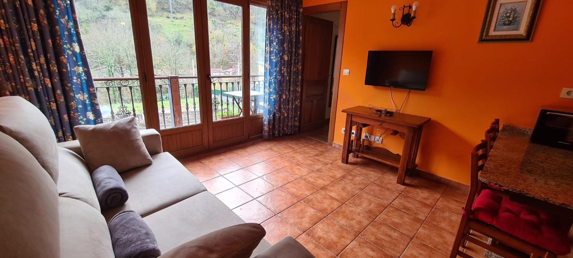 Apartamentos La Corona - Cabrales Carrena de Cabrales Exterior foto