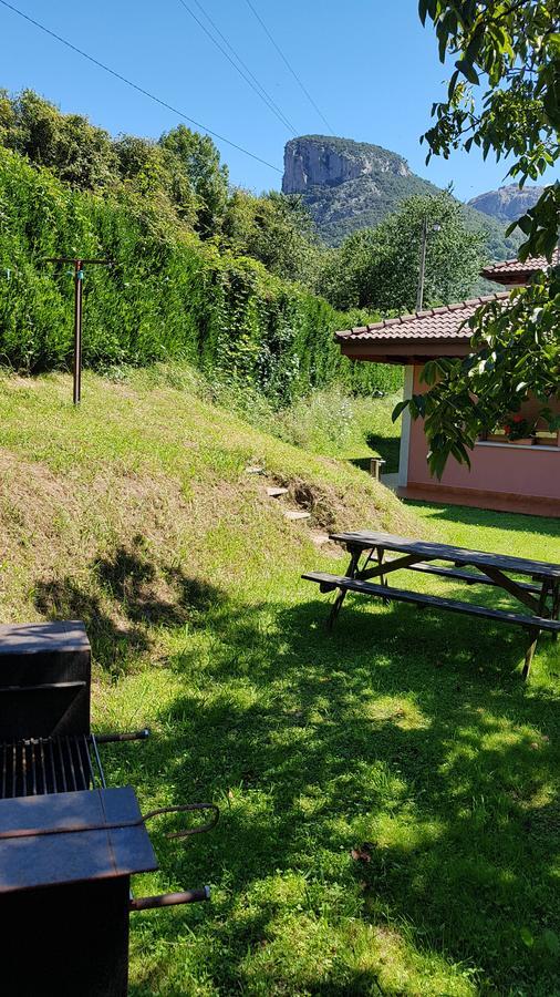 Apartamentos La Corona - Cabrales Carrena de Cabrales Exterior foto